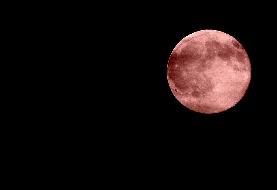 red-moon-2111044_960_720