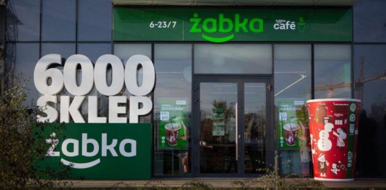 Żabkomaty alternatywą dla Paczkomatów?