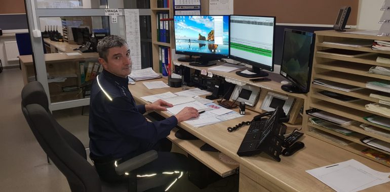 Po latach pracy w mundurze przyszedł czas na zasłużoną emeryturę.