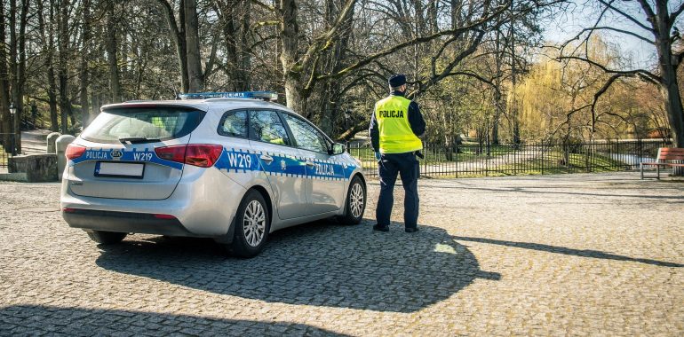 Nowe granice absurdu – mandaty za tankowanie?